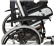 Imagen parcial de silla de ruedas con guardabarros en las ruedas